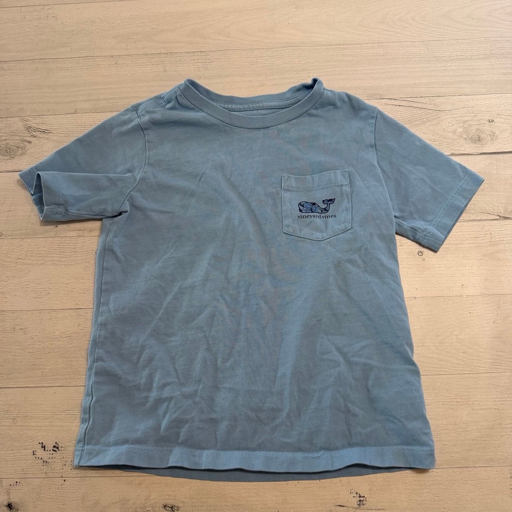 Vineyard vines kids light blue whale seashells short sleeve shirt size 5